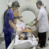 Các nạn nhân được cấp cứu tại Trung tâm Y tế thành phố Phú Quốc. (Ảnh: TTXVN phát)