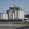 Một trạm khí tự nhiên hóa lỏng ở Swinoujscie, Ba Lan. (Ảnh: PAP/TTXVN)