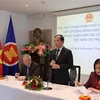 Phó Thủ tướng Chính phủ Trần Lưu Quang phát biểu tại trụ sở Phái đoàn thường trực Việt Nam tại Geneva. (Ảnh: Tố Uyên/TTXVN)