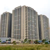 Chung cư nhà ở xã hội tại Khu đô thị xanh Bàu Tràm Lakeside (chủ đầu tư là Công ty cổ phần Đầu tư Sài Gòn-Đà Nẵng) đang ở giai đoạn hoàn thiện, dự kiến bàn giao trong tháng 4/2023. (Ảnh: Quốc Dũng/TTXVN)