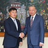 Bộ trưởng Tô Lâm và ngài Khishgee Nyambaatar. (Nguồn: Báo Công an Nhân dân)