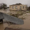 Cảnh ngập lụt sau cơn bão ở Chualar, California, Mỹ, ngày 14/1/2023. (Ảnh: AFP/TTXVN)