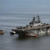 Tàu tấn công đổ bộ USS Boxer của Mỹ cập cảng thành phố Busan, Hàn Quốc, tham gia cuộc tập trận chung Mỹ-Hàn, ngày 26/8/2024. (Ảnh: YONHAP/TTXVN)