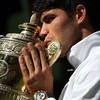 Carlos Alcaraz lần thứ 2 liên tiếp đánh bại Novak Djokovic để bảo vệ thành công ngôi vương tại Wimbledon. (Nguồn: EPA)