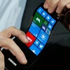Samsung bí mật “khoe” màn hình uốn dẻo smartphone