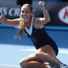 Thắng sốc Radwanska, Cibulkova đối đầu Li Na ở chung kết