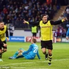 Lewandowski tỏa sáng, Dortmund rộng cửa vào tứ kết