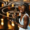 Ngôi sao Kenya Lupita Nyong’o làm cả Hollywood kinh ngạc