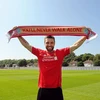 Liverpool mua tuyển thủ Anh Lambert ngay trước World Cup