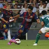[Photo] Luis Suarez ra mắt trong ngày Barcelona đại thắng