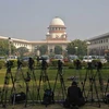 Nữ luật sư Ấn Độ tự tử tại tòa sau khi tố bị người thân hãm hiếp