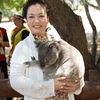 Ông Putin, bà Tập Cận Bình chụp ảnh lưu niệm cùng gấu Koala