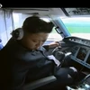 Video ông Kim Jong-Un tập lái máy bay gây sốt ở Triều Tiên