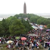 Bắc Ninh: Hàng vạn người trẩy hội Phật Tích cầu bình an