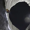 [Photo] 4 miệng hố khổng lồ xuất hiện ở "nơi tận cùng thế giới"