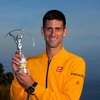 Djokovic vượt mặt Ronaldo giành giải "Nhân vật thể thao của năm"