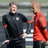 HLV Pep Guardiola tiết lộ lý do Schweinsteiger chuyển tới M.U