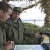 Thủ tướng Nga Dmitry Medvedev tới thăm quần đảo tranh chấp Kuril. (Nguồn: Reuters)