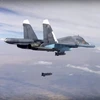 Máy bay Nga ném bom các mục tiêu IS. (Nguồn: AP)