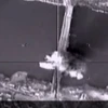 Không quân Nga đánh bom sập cầu bắc qua sông Euphrates. (Nguồn: YouTube)
