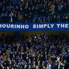 Cổ động viên Chelsea ủng hộ Jose Mourinho. (Nguồn: Getty Images)