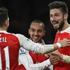 Bộ ba Oezil-Walcott-Giroud mang chiến thắng về cho Arsenal. (Nguồn: Getty Images)