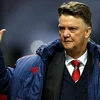 Louis van Gaal hân hoan sau chiến thắng của Manchester United. (Nguồn: EPA)