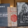 Các cuốn sách là các công trình nghiên cứu của ​giáo sư Phan Huy Lê được giới thiệu tại buổi lễ. (Ảnh: Bích Hà/TTXVN)