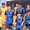 Xuân Trường ra sân trong màu áo Incheon United. (Nguồn: Naver)