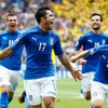Eder ghi bàn quan trọng ở những phút cuối giúp Italy thẳng tiến vòng 1/8. (Nguồn: Getty Images)