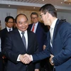 Thủ tướng Nguyễn Xuân Phúc tiếp lãnh đạo một số công ty hàng đầu của Na Uy. (Ảnh: Thống Nhất/TTXVN)