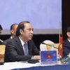 Thứ trưởng Bộ Ngoại giao Nguyễn Quốc Dũng đồng chủ trì diễn đàn. (Ảnh: Lâm Khánh/TTXVN)