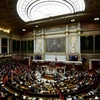 Toàn cảnh một phiên họp Quốc hội Pháp ở thủ đô Paris. (Ảnh: AFP/TTXVN)