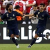 Asensio và Marcelo ăn mừng sau pha phối hợp ghi bàn đẹp mắt. (Nguồn: Getty Images)