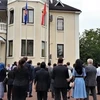 Lễ thượng cờ ASEAN trong khuôn viên Đại sứ quán Việt Nam tại Ukraine. (Ảnh: Dương Trí/TTXVN)