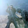 Binh sỹ Hàn Quốc bắn thử súng cối cỡ nòng 81mm. (Nguồn:Kênh Quân sự Hàn Quốc)