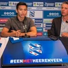 Đoàn Văn Hậu trong buổi ký gia nhập SC Heerenveen. (Nguồn: feanonline.nl)