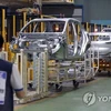 Xưởng lắp ráp ôtô. (Nguồn: Yonhap)