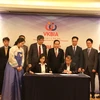 VKBIA ký kết thỏa thuận với Hiệp hội Trang trại và Doanh nghiệp Nông nghiệp Việt Nam (VFAEA). (Ảnh: Mạnh Hùng/TTXVN)