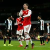 Oezil góp công giúp Arsenal chiến thắng đậm. (Nguồn: Getty Images)