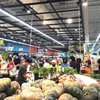 Người dân thủ đô Bangkok đổ xô đi mua hàng tại siêu thị BigC trưa 21/3. (Ảnh: Ngọc Quang/TTXVN)
