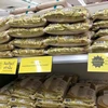 Gạo được bán trong các siêu thị tại thủ đô Bangkok. (Ảnh: Ngọc Quang/TTXVN)