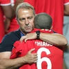 Hansi đã yêu cầu tăng cường lực lượng sau khi Thiago và nhiều cầu thủ chia tay Bayern. (Nguồn: Gett Image)