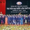 Ban Chấp hành Đảng bộ tỉnh Bắc Giang khóa XIX, nhiệm kỳ 2020-2025 ra mắt Đại hội. (Ảnh: Doãn Tấn/TTXVN)
