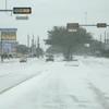 Tuyết phủ trắng xóa tại Houston, bang Texas, Mỹ ngày 15/2/2021. (Ảnh: THX/TTXVN)