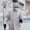 COVID-19: Số ca bệnh nặng tại Pháp tăng cao nhất trong hơn 2 tháng