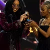 Grammy: 'Bài hát của năm' thuộc về ca khúc chống phân biệt chủng tộc