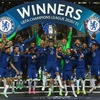 Khoảnh khắc Chelsea nâng cao chiếc cúp vô địch Champions League