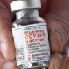 Hãng Moderna xin cấp phép sử dụng đầy đủ cho vaccine của mình tại Mỹ