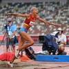 VĐV Venezuela Yulimar Rojas phá kỷ lục thế giới ở nội dung nhảy xa ba bước nữ, tại Olympic Tokyo 2020. (Ảnh: THX/TTXVN)